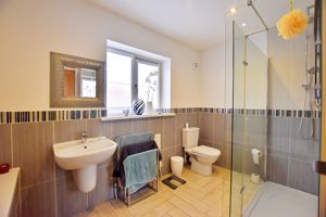 Photo 16- click for photo gallery